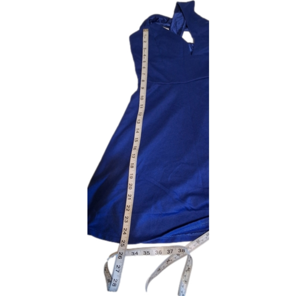 Get Party Ready with This Little Blue Dress XL - Picture 8 of 9